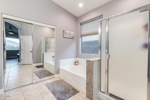 1674 E Washington Ct, Gilbert, AZ 85234 photo 23