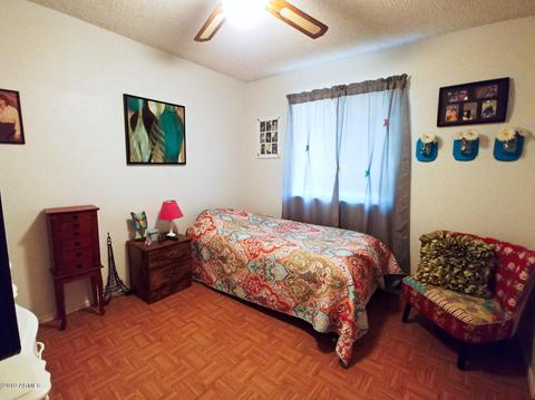 2318 E Laurel Ln, Phoenix, AZ 85028 photo 11