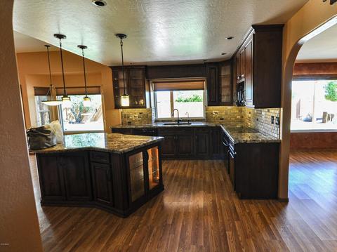 2558 E Nora St, Mesa, AZ 85213 photo 8