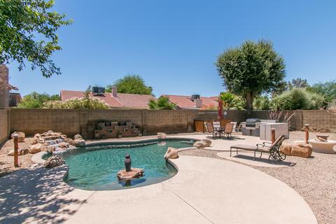 1825 E Hearn Rd, Phoenix, AZ 85022 photo 2