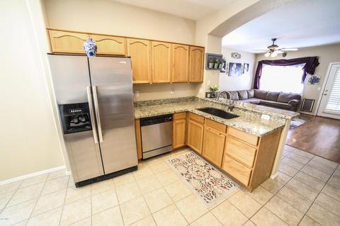 3728 E Woodside Way, Gilbert, AZ 85297 photo 13