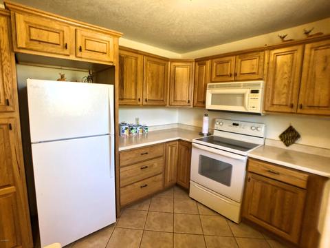 2010 Concord --, Overgaard, AZ 85933 photo 12