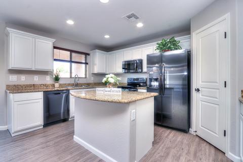 3918 E Blue Sage Rd, Gilbert, AZ 85297 photo 7