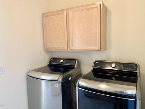 2142 E Angela Dr, Phoenix, AZ 85022 photo 9