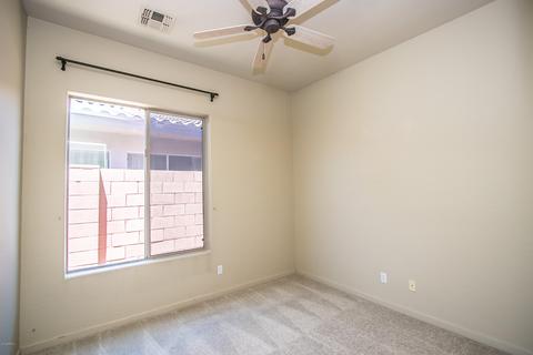 1910 E Desert Ln, Phoenix, AZ 85042 photo 24