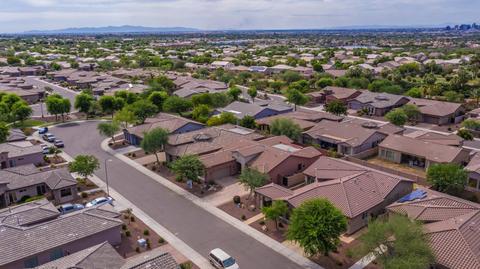 1910 E Desert Ln, Phoenix, AZ 85042 photo 9