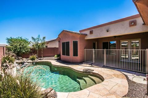 1910 E Desert Ln, Phoenix, AZ 85042 photo 47