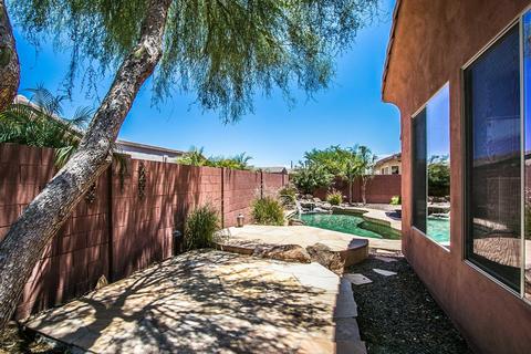 1910 E Desert Ln, Phoenix, AZ 85042 photo 48