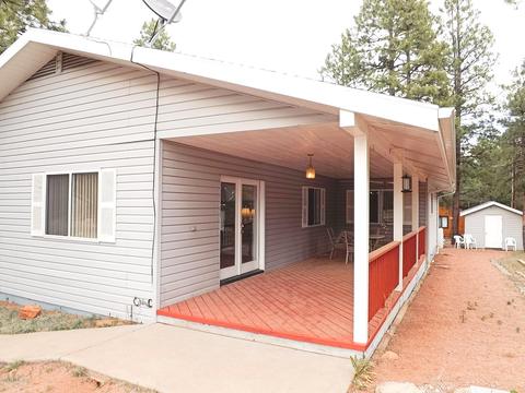 3402 Pine Cone Dr, Overgaard, AZ 85933 photo 9