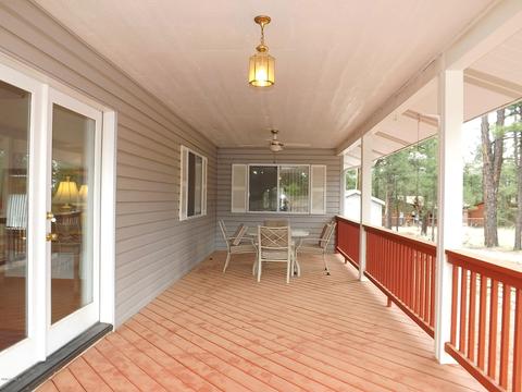 3402 Pine Cone Dr, Overgaard, AZ 85933 photo 11