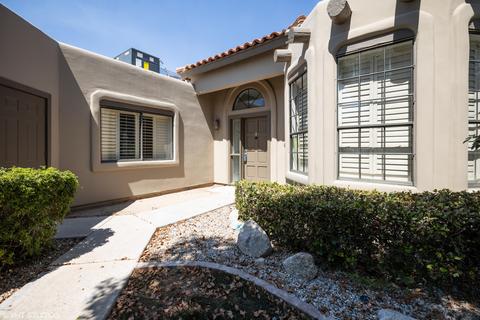 11401 N 40th Way, Phoenix, AZ 85028 photo 2