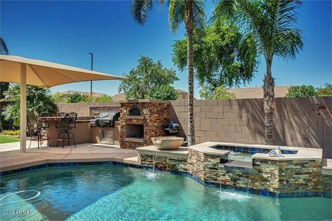 641 E Vermont Dr, Gilbert, AZ 85295 photo 1