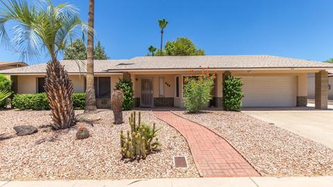 228 E Angela Dr, Phoenix, AZ 85022 photo 2