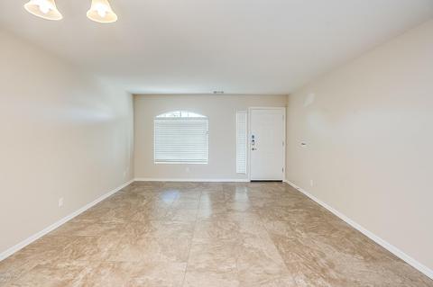 2735 W Wayland Dr, Phoenix, AZ 85041 photo 8