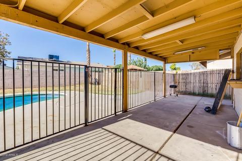 7534 W Heatherbrae Dr, Phoenix, AZ 85033 photo 6