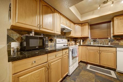 4050 E Cactus Rd #202, Phoenix, AZ 85032 photo 6