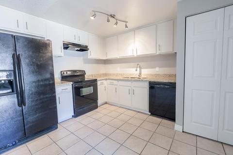 6162 W Coronado Rd, Phoenix, AZ 85035 photo 11