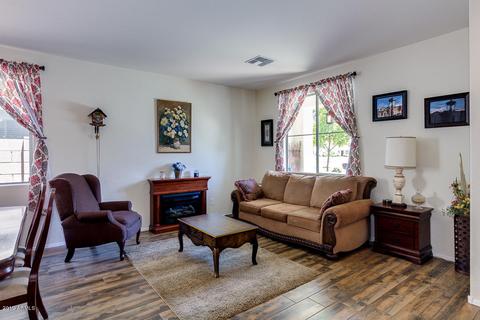 2040 S Martingale Rd, Gilbert, AZ 85295 photo 5