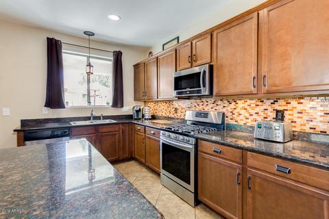 2040 S Martingale Rd, Gilbert, AZ 85295 photo 18