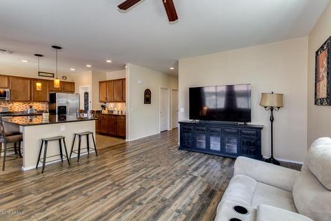 2040 S Martingale Rd, Gilbert, AZ 85295 photo 13