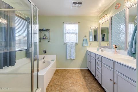 2040 S Martingale Rd, Gilbert, AZ 85295 photo 27