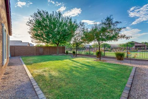 2024 E Saddlebrook Rd, Gilbert, AZ 85298 photo 2