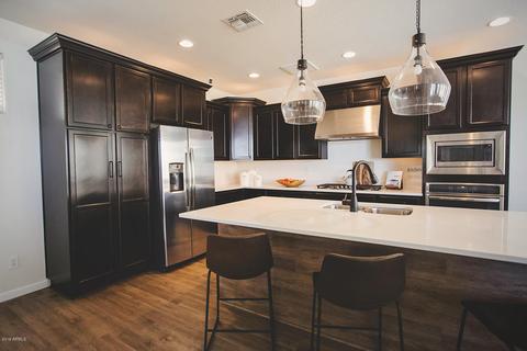 3823 E Stiles Ln, Gilbert, AZ 85295 photo 8