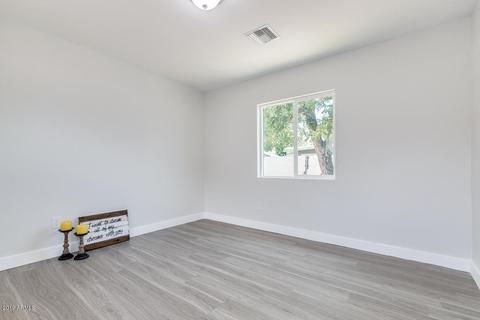 2221 E Sheridan St, Phoenix, AZ 85006 photo 13