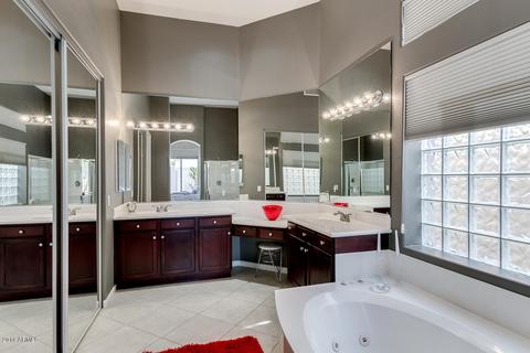 4805 Estevan Rd, Phoenix, AZ 85054 photo 24