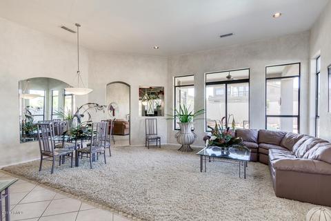 4805 Estevan Rd, Phoenix, AZ 85054 photo 8