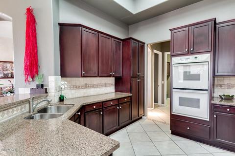 4805 Estevan Rd, Phoenix, AZ 85054 photo 17