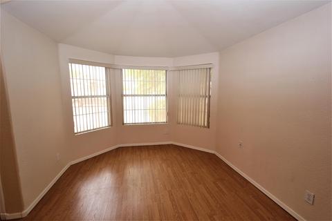 3979 E Douglas Loop, Gilbert, AZ 85234 photo 5