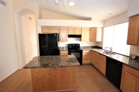 3979 E Douglas Loop, Gilbert, AZ 85234 photo 8