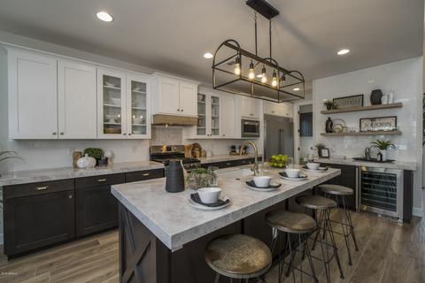 4003 E Campus Dr, Phoenix, AZ 85018 photo 1