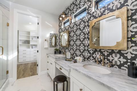 4003 E Campus Dr, Phoenix, AZ 85018 photo 9
