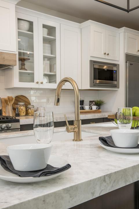 4003 E Campus Dr, Phoenix, AZ 85018 photo 5