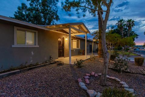 211 W Beautiful Ln, Phoenix, AZ 85041 photo 2