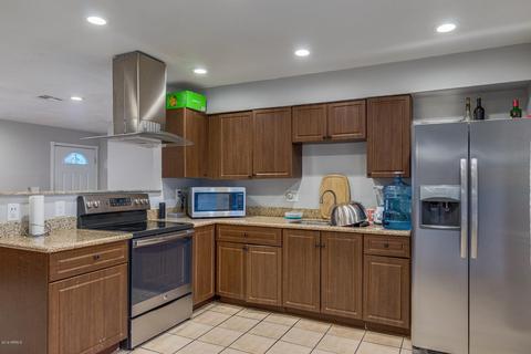 211 W Beautiful Ln, Phoenix, AZ 85041 photo 10