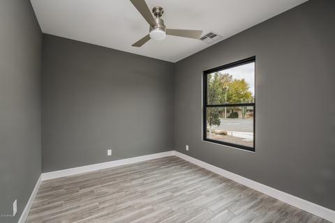 4018 E Campus Dr, Phoenix, AZ 85018 photo 33