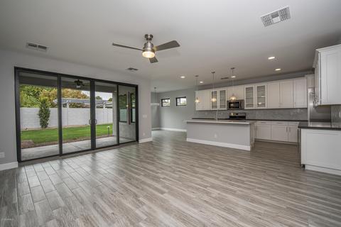 4018 E Campus Dr, Phoenix, AZ 85018 photo 12