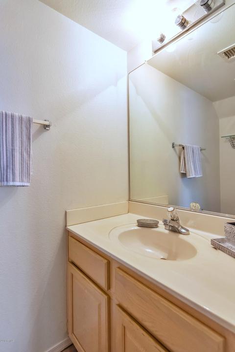 4067 E Meadow Dr, Phoenix, AZ 85032 photo 6