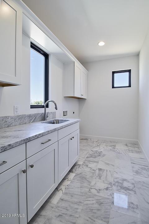 4014 E Campus Dr, Phoenix, AZ 85018 photo 18