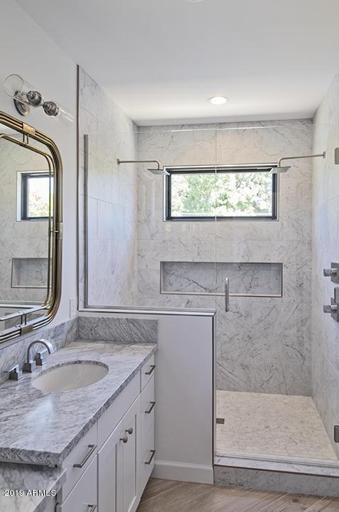4014 E Campus Dr, Phoenix, AZ 85018 photo 11