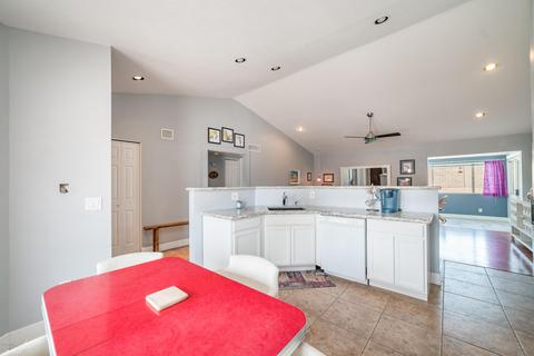 1010 E Kerry Ln, Phoenix, AZ 85024 photo 9