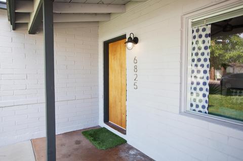 6825 N 10th Pl, Phoenix, AZ 85014 photo 3