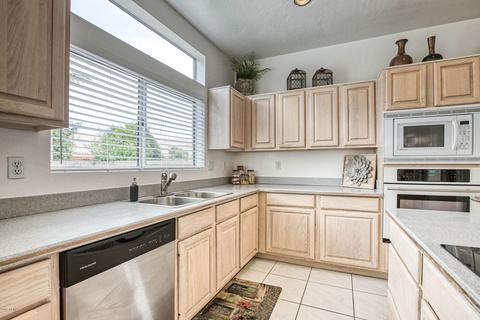1968 E Brentrup Dr, Tempe, AZ 85283 photo 14