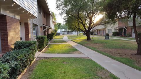 4587 N 17th Ave, Phoenix, AZ 85015 photo 2