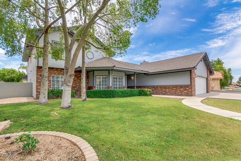 517 E Harwell Rd, Gilbert, AZ 85234 photo 3