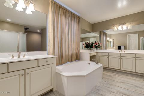 10709 E Vivid Ave, Mesa, AZ 85212 photo 29