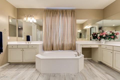 10709 E Vivid Ave, Mesa, AZ 85212 photo 28